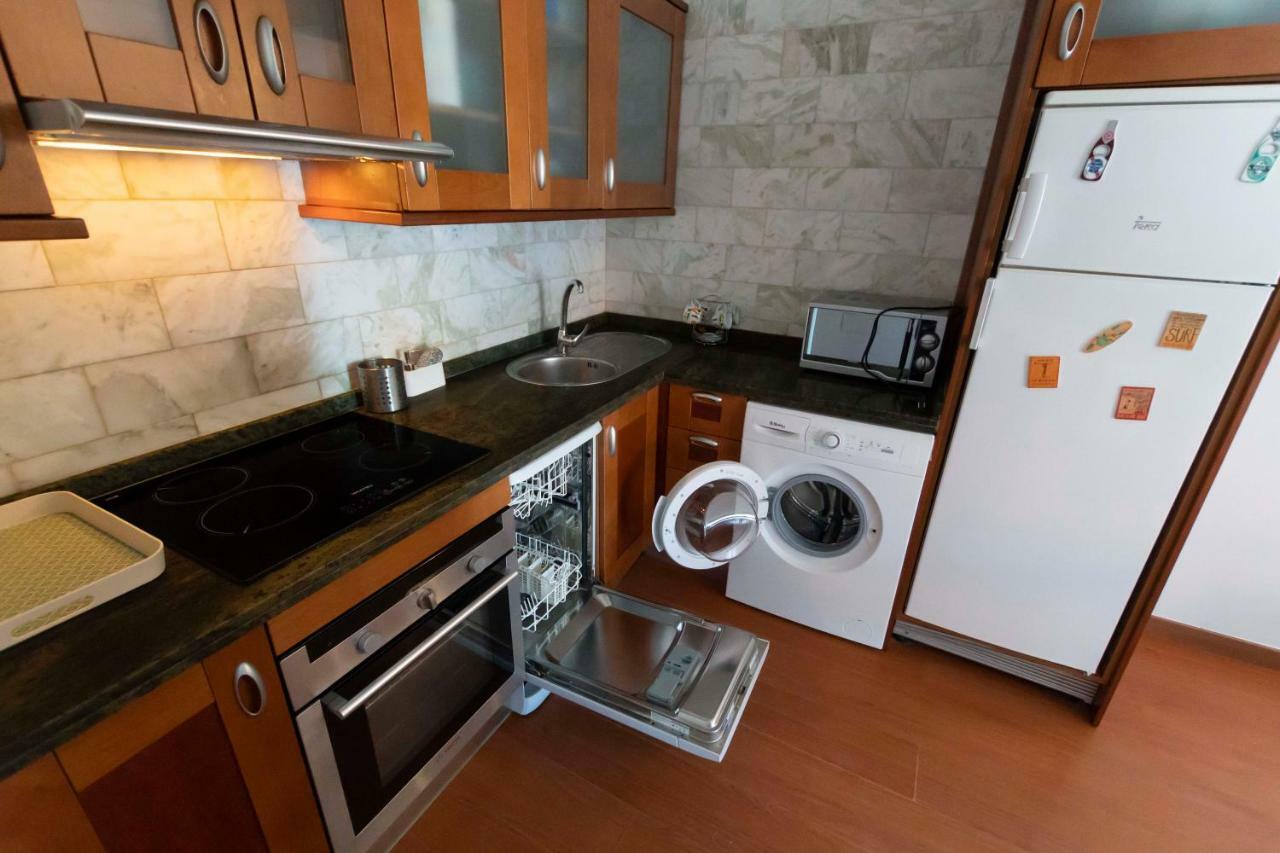 אל מדאנו Apartamento Centrico Con Vistas Al Mar מראה חיצוני תמונה