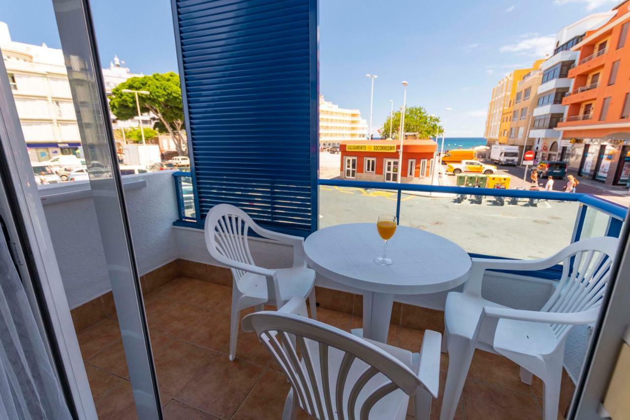 אל מדאנו Apartamento Centrico Con Vistas Al Mar מראה חיצוני תמונה