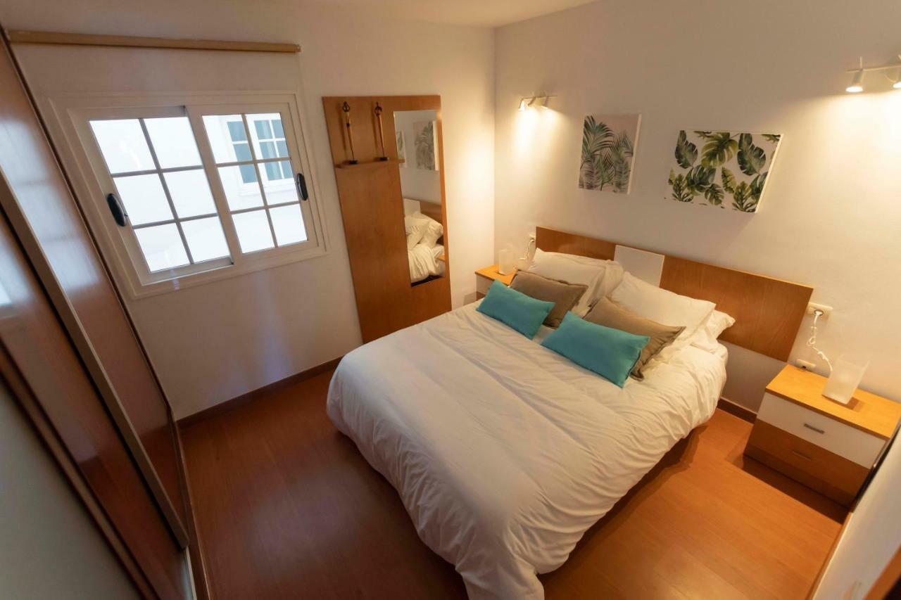 אל מדאנו Apartamento Centrico Con Vistas Al Mar מראה חיצוני תמונה